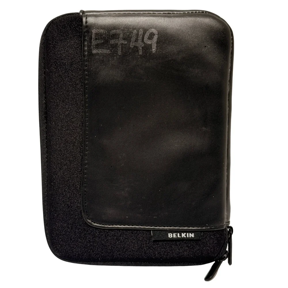 Belkin Black Padded Tablet Sleeve Zippered Case Minimalist Tech Cover 6 In‎ Wide